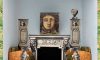 Brigitte Szenczi - El saloncito de Medusa - 12'5 x 25 x 30 cm - Caja de madera, óleo y collages - 2015